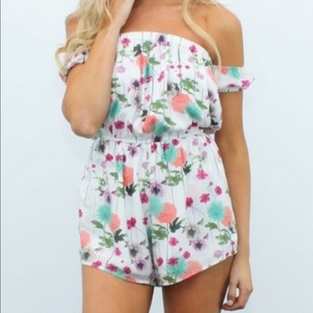 Kittenish romper by Jessie James decker